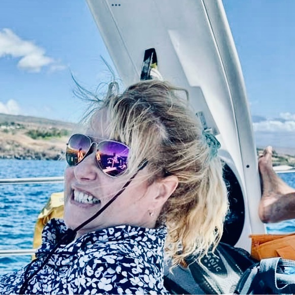 Love to shop !!! - Picture 2 of 3